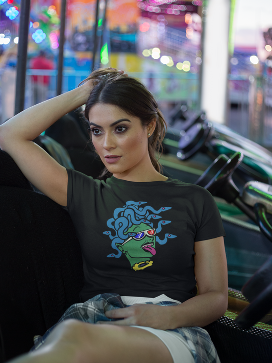 Medusa - Crop Tee —